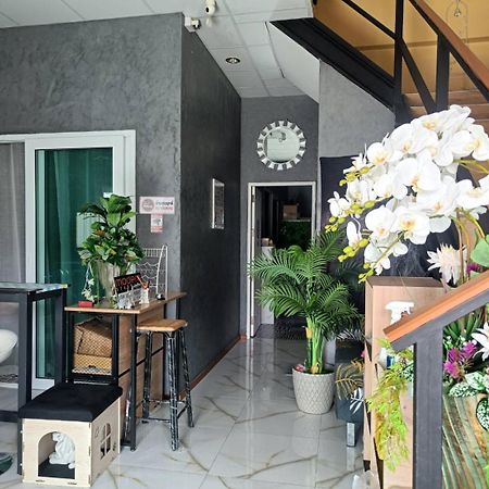 Merit Courtyard Suvarnaphumi House Bangkok Eksteriør bilde